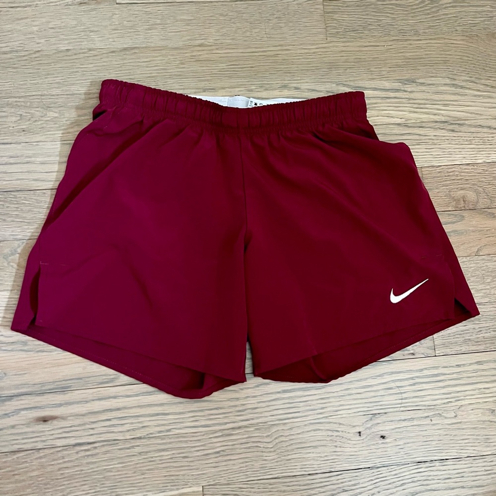 Nike Girls Cardinal & White Lacrosse Shorts. Size Large (14/16).